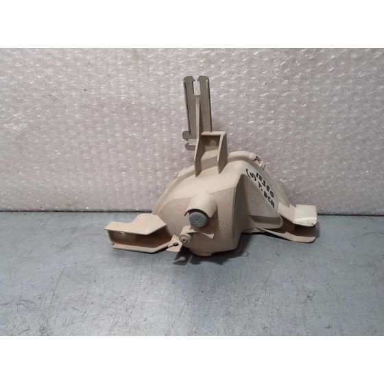 Piloto Trasero Derecho Paragolpes Para Mazda 2 Lim.