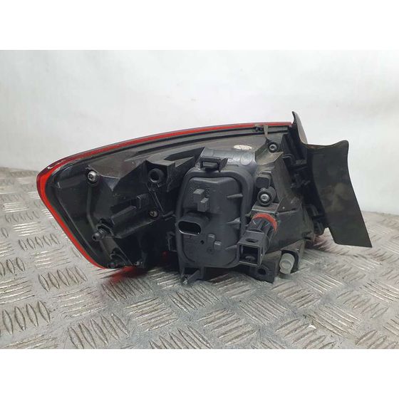 Piloto Trasero Derecho para Audi A3 Sportback (8Vf)