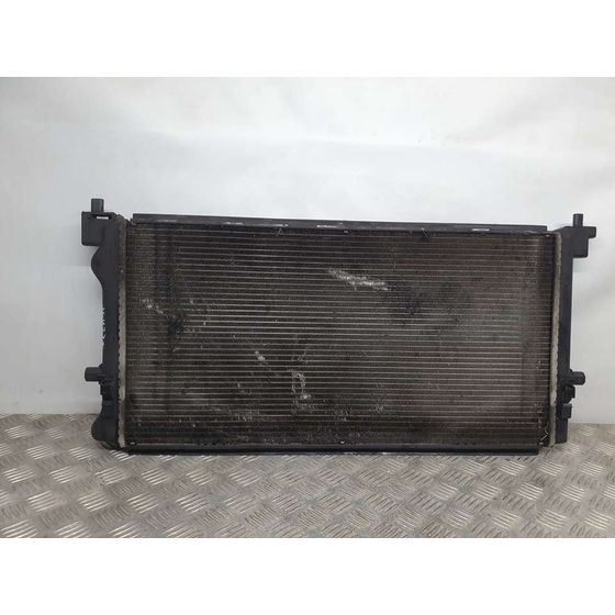 Radiador Agua Para Audi A3 Sportback