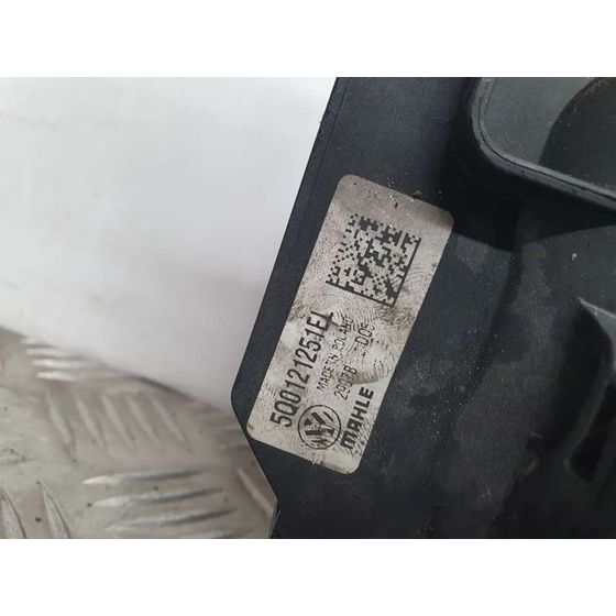 Radiador Agua Adicional Para Audi A3 Sportback