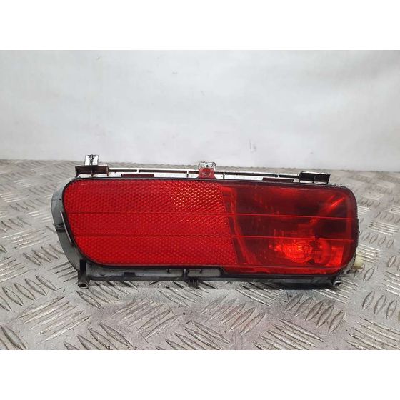Piloto Trasero Izquierdo Paragolpes Para Citroen C4 Picasso
