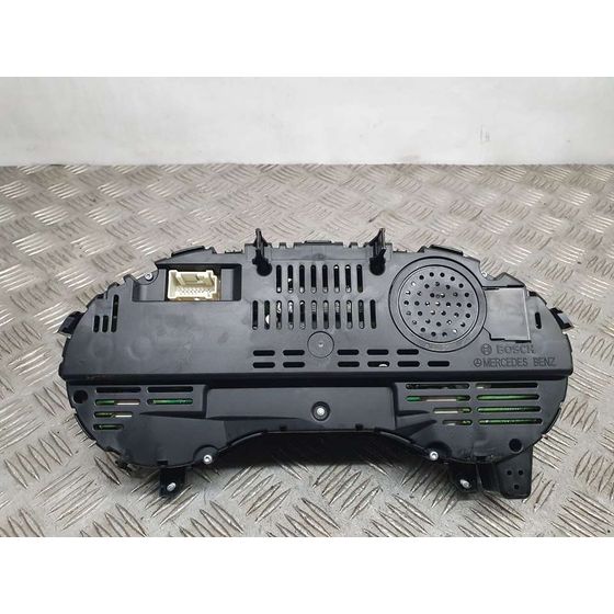 Cuadro Instrumentos para Mercedes-Benz Clase B (W246)