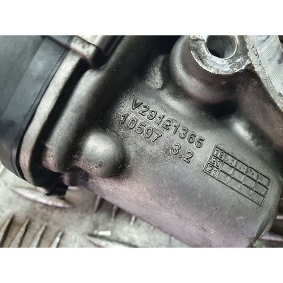 Caja Mariposa para Skoda Octavia Combi (5E5)