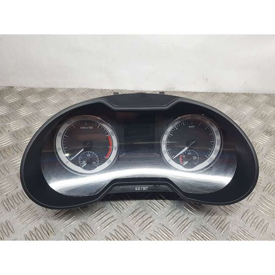 Cuadro Instrumentos Para Skoda Octavia Combi
