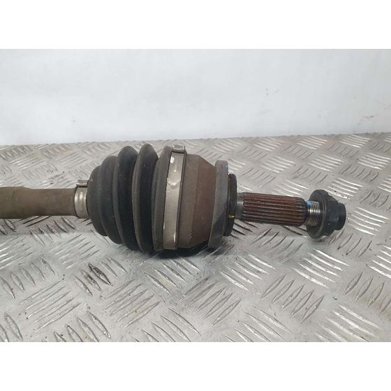 Transmision Delantera Derecha Para Kia Stonic