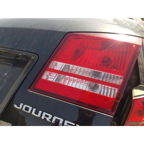 Piloto Trasero Derecho Para Dodge Journey