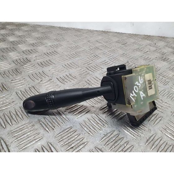 Mando Limpia Para Kia Rio