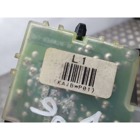 Mando Limpia Para Kia Rio