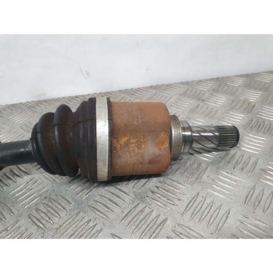 Transmision Delantera Izquierda Para Nissan Pulsar