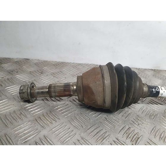 Transmision Delantera Izquierda Para Nissan Pulsar
