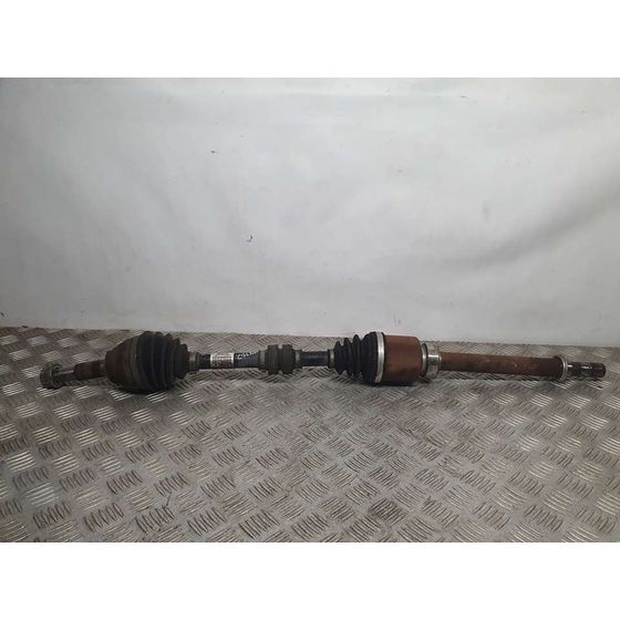 Transmision Delantera Derecha Para Nissan Pulsar