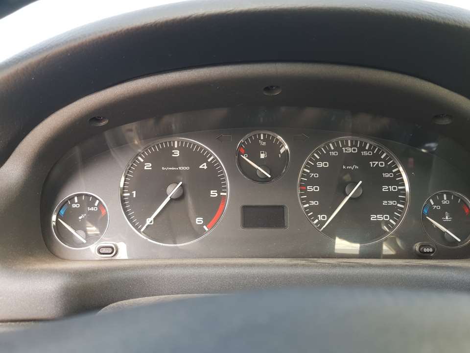 Cuadro Instrumentos Para Peugeot 406 Coupe