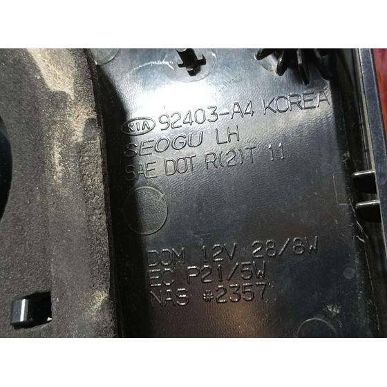 Piloto Trasero Izquierdo Para Kia Carens