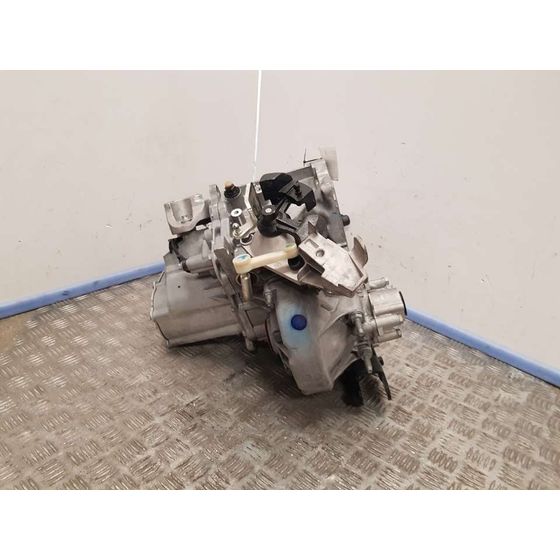 Caja Cambios para Peugeot 2008 (P1)