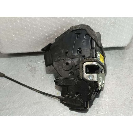 Cerradura Puerta Delantera Derecha Para Kia Rio