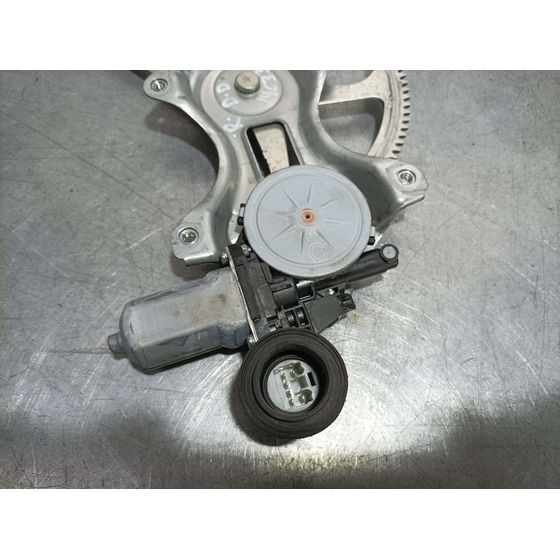 Elevalunas Delantero Derecho Para Toyota Rav 4