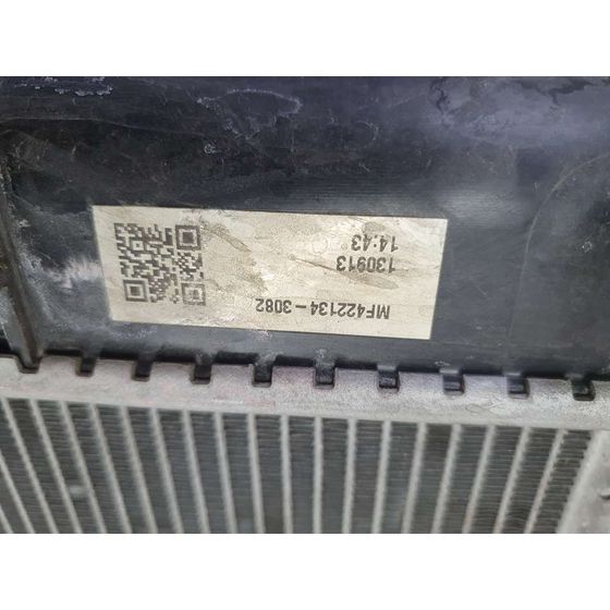 Radiador Agua Para Toyota Auris