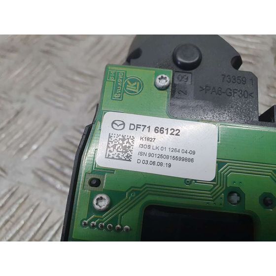 Mando Luces Para Mazda 2 Lim.