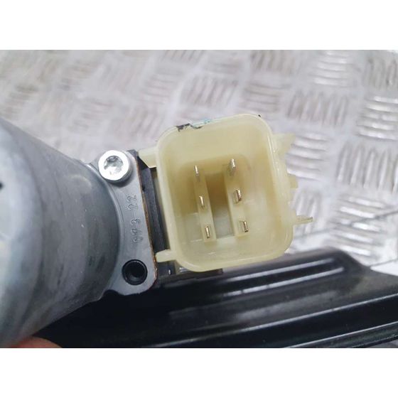 Elevalunas Trasero Derecho Para Ford Ecosport