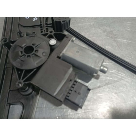 Elevalunas Delantero Derecho Para Peugeot 3008