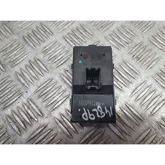 Mando Elevalunas Delantero Izquierdo Para Opel Astra J Lim.