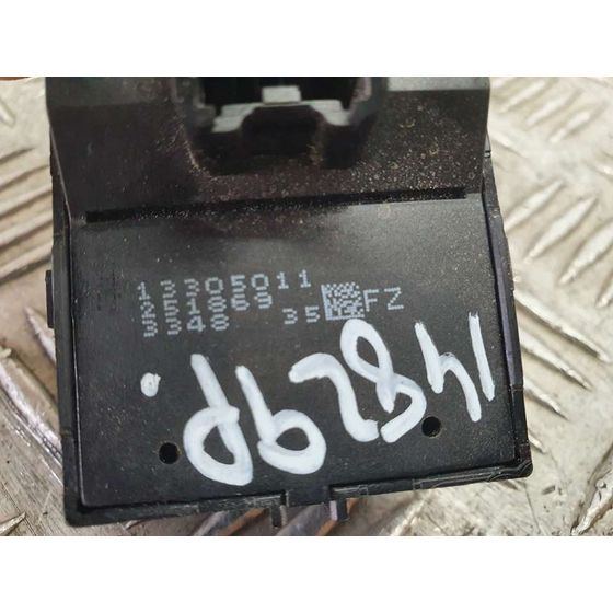 Mando Elevalunas Delantero Izquierdo Para Opel Astra J Lim.