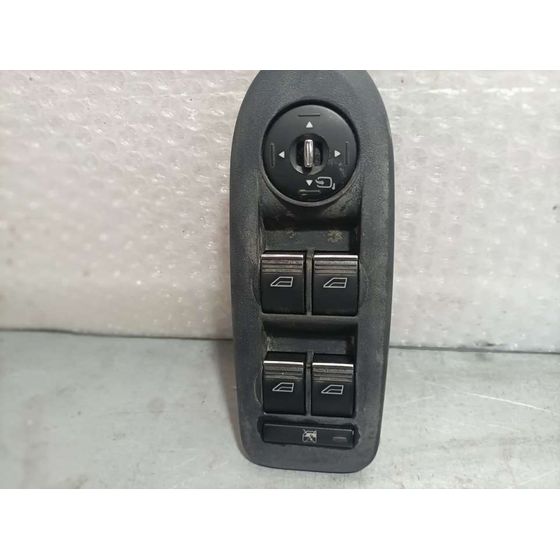 Mando Elevalunas Delantero Izquierdo Para Ford Kuga
