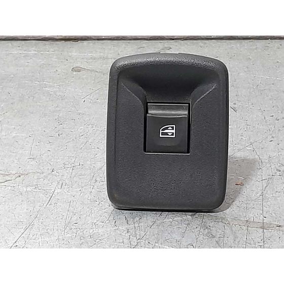Mando Elevalunas Delantero Derecho para Dacia Sandero