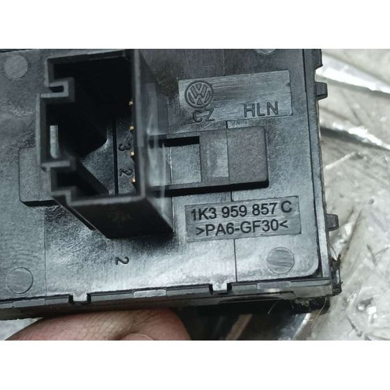 Mando Elevalunas Delantero Izquierdo Para Seat Ibiza