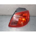Piloto Trasero Derecho Para Mitsubishi Colt Berlina 3
