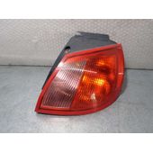 Piloto Trasero Derecho Para Mitsubishi Colt Berlina 3