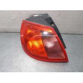 Piloto Trasero Izquierdo Para Mitsubishi Colt Berlina 3