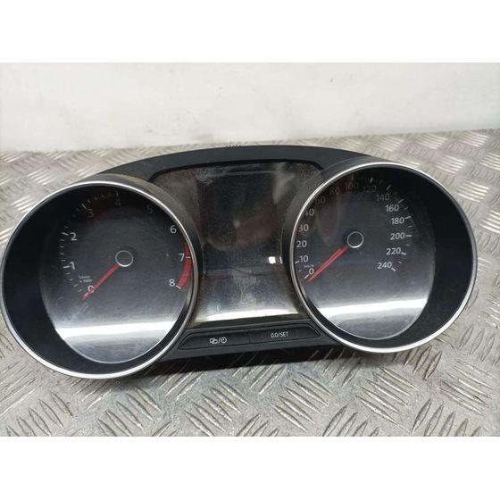 Cuadro Instrumentos Para Volkswagen Polo