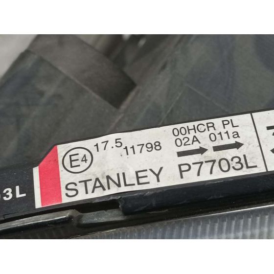 Faro Izquierdo Para Mazda 5 Berl.