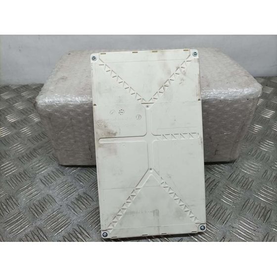 Caja Reles / Fusibles Para Bmw Serie X1