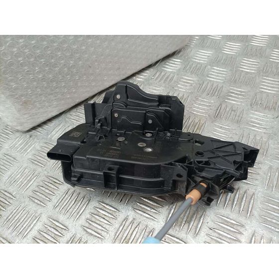 Cerradura Puerta Trasera Izquierda Para Bmw Serie X1