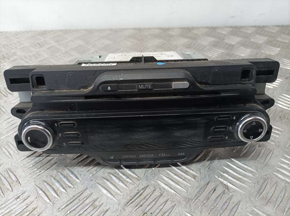 Sistema Audio / Radio Cd Para Alfa Romeo Giulietta