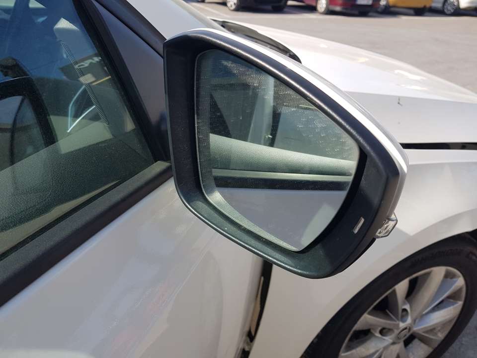 Retrovisor Derecho Para Skoda Octavia Lim.
