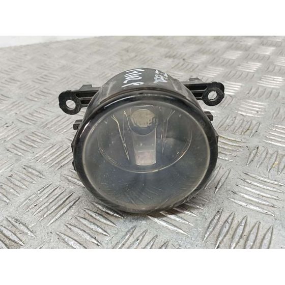 Faro Antiniebla Izquierdo Para Ford Fiesta