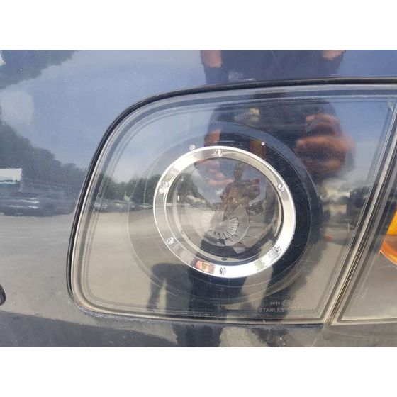 Piloto Trasero Derecho Para Mazda 3 Berlina