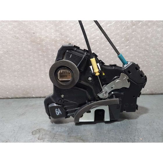 Cerradura Puerta Delantera Izquierda Para Toyota Verso