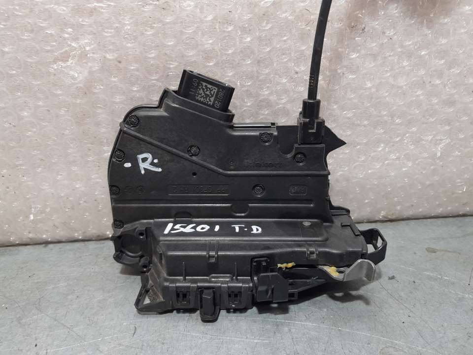 Cerradura Puerta Trasera Derecha  Para Renault Clio V