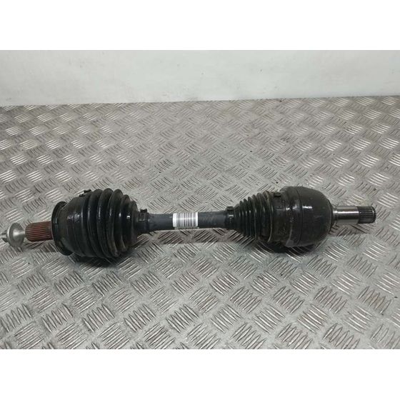 Transmision Delantera Izquierda Para Mercedes Clase B