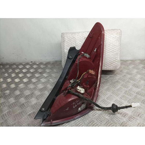 Piloto Trasero Izquierdo Para Hyundai I20