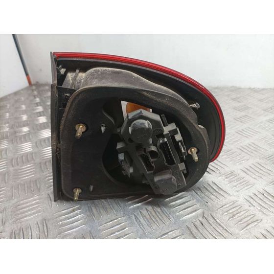Piloto Trasero Izquierdo Para Seat Toledo