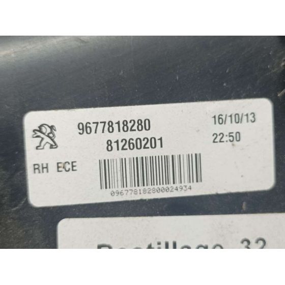 Piloto Trasero Derecho para Peugeot 308