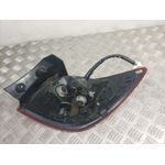 Piloto Trasero Izquierdo para Mazda 2 Lim. ()