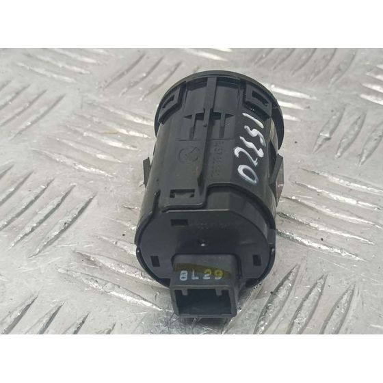 Boton Start/Stop para Mazda 2 Lim. ()