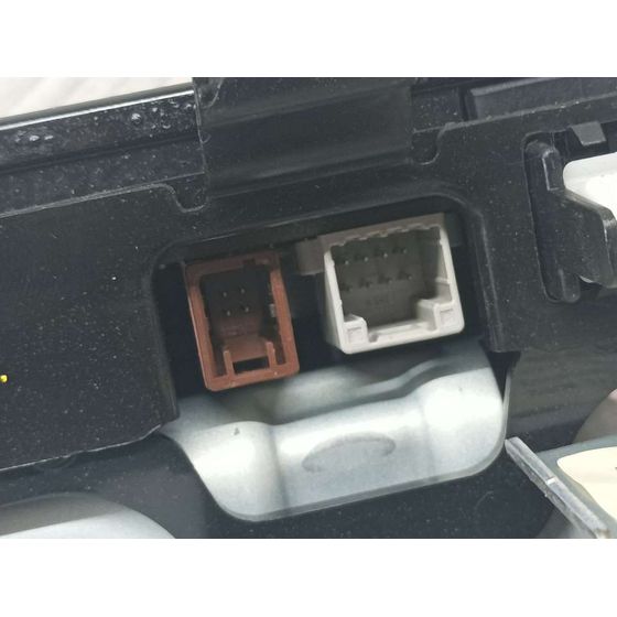 Sistema Navegacion Gps Para Mazda 2 Lim.