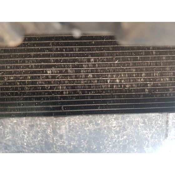 Condensador / Radiador Aire Acondicionado para Ford Fiesta (Cb1)
